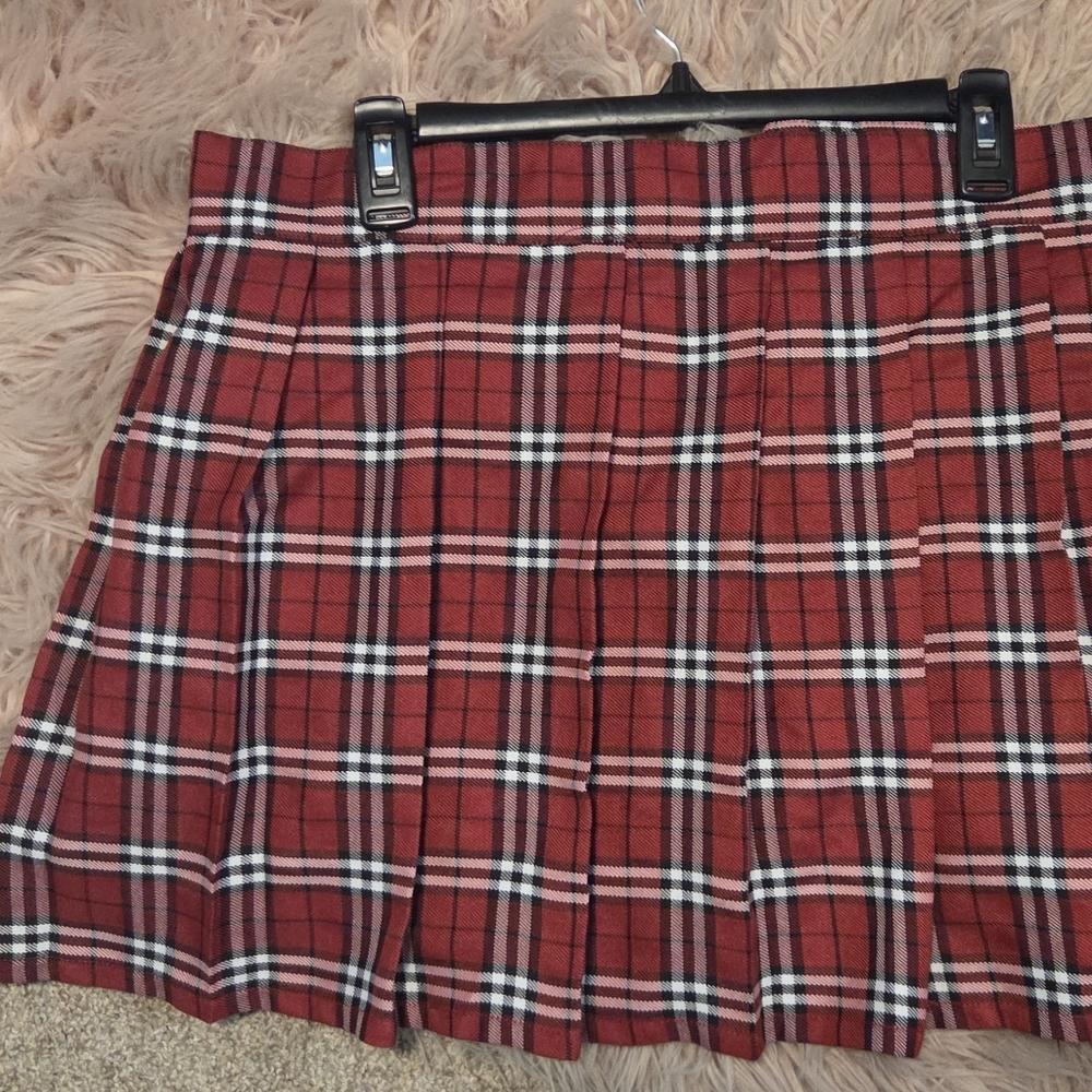 Spirit Red Plaid Pleated Mini Skirt With Pin Plus
